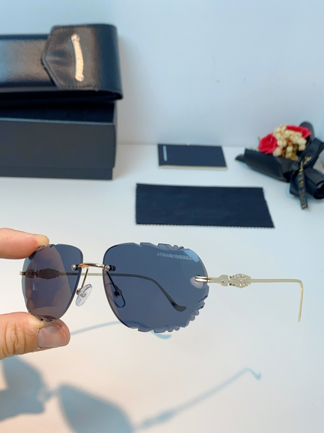 Chrome Hearts 克罗心 2026新款欧美长弧形曲面镜片无框墨镜高级感太阳眼镜防紫外线复古港风