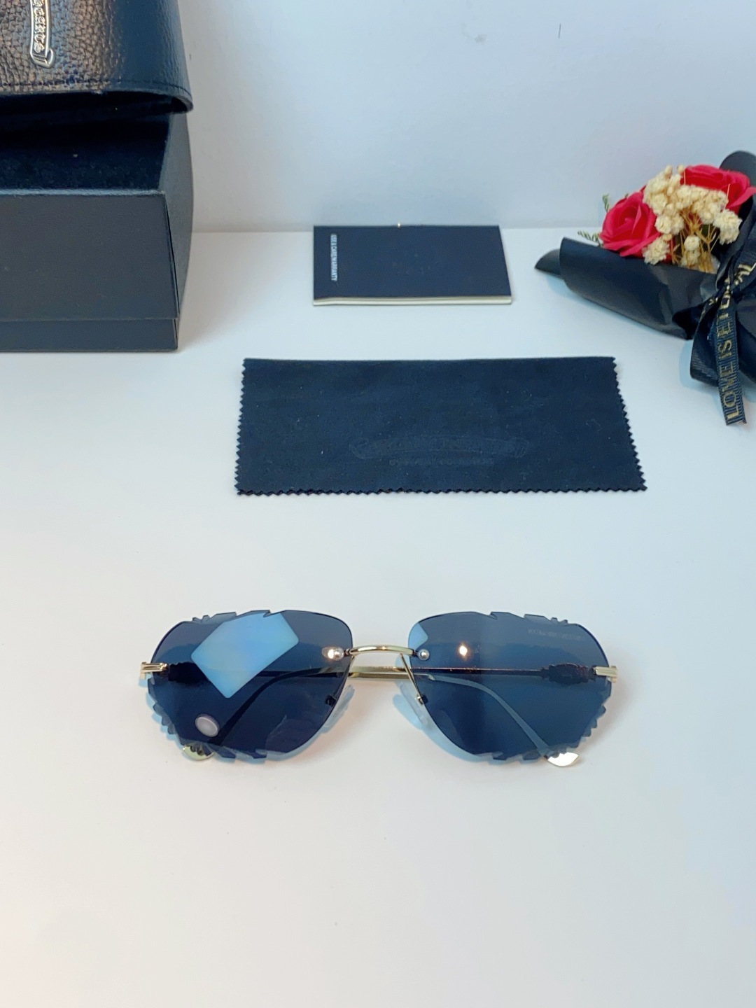 Chrome Hearts 克罗心 2026新款欧美长弧形曲面镜片无框墨镜高级感太阳眼镜防紫外线复古港风