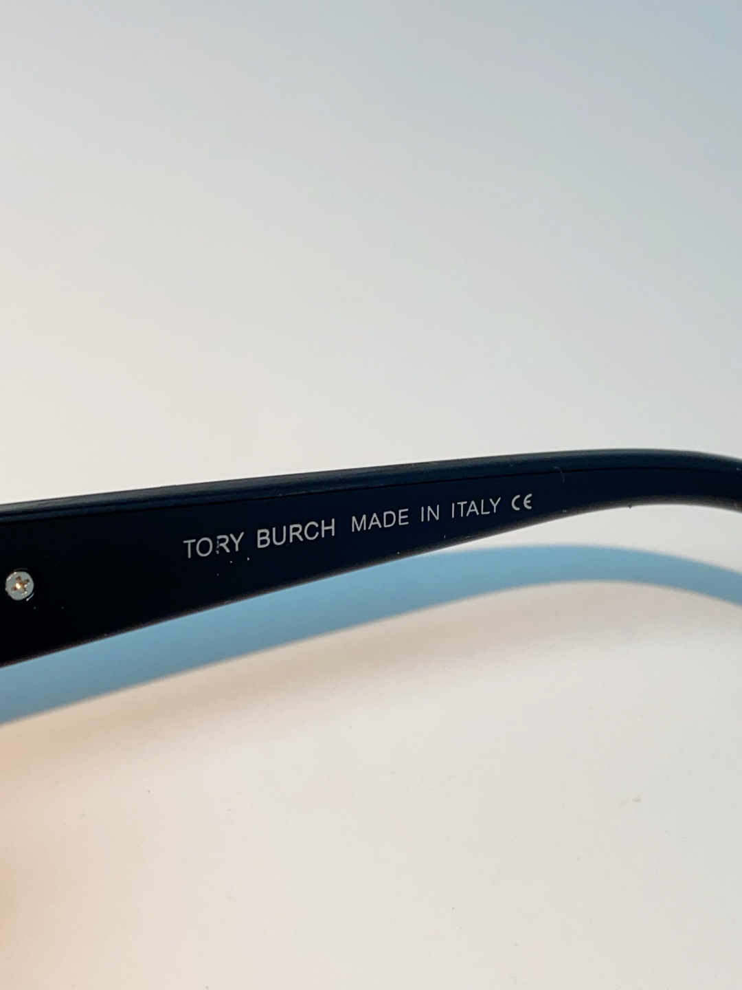 Tory Burch托里伯奇 2026新款遮阳镜精致设计粗腿大框春季新款太阳镜女士墨镜