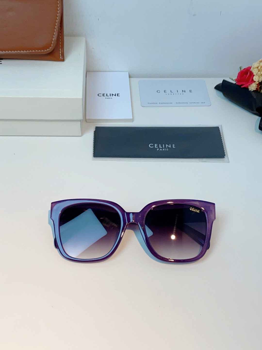 Celine赛琳 法式凯旋墨镜女高级感最新款复古猫眼小红书同款太阳镜爆款 男女通用 CL40222