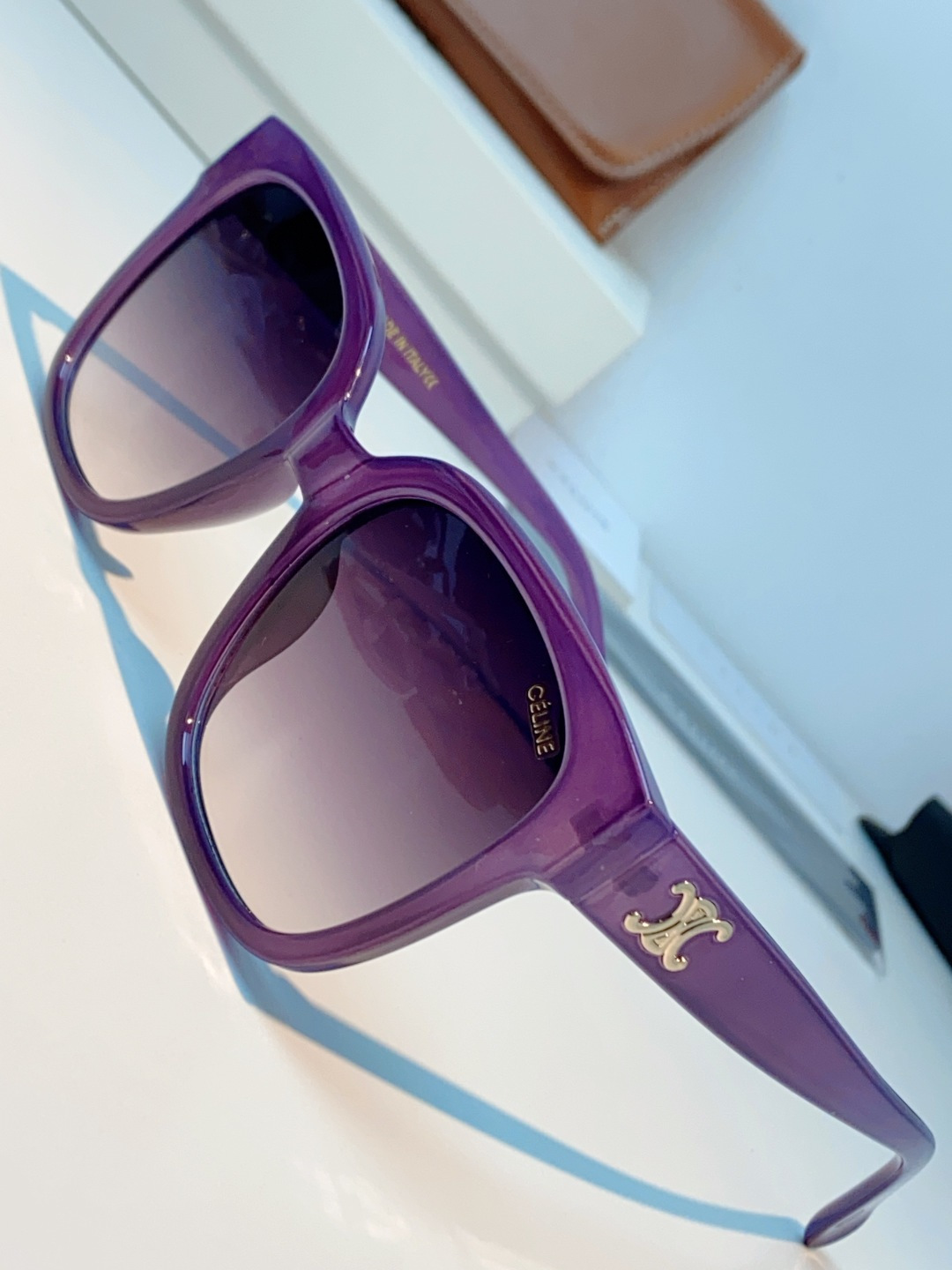 Celine赛琳 法式凯旋墨镜女高级感最新款复古猫眼小红书同款太阳镜爆款 男女通用 CL40222