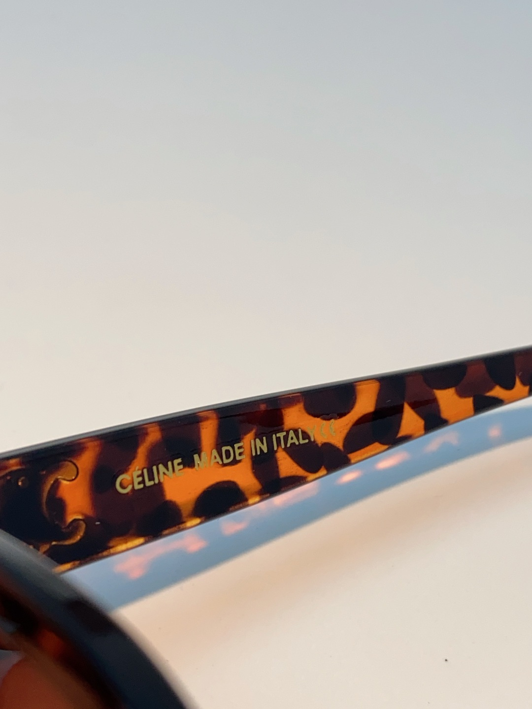 Celine赛琳 法式凯旋墨镜女高级感最新款复古猫眼小红书同款太阳镜爆款 男女通用 CL40222