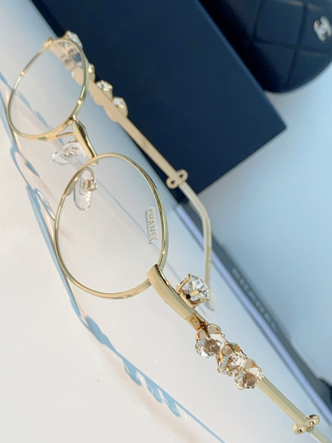 Chanel香奈儿 2026新款宝石系列复古小框椭圆形镶粉钻可配近视防蓝光有质感高级素颜