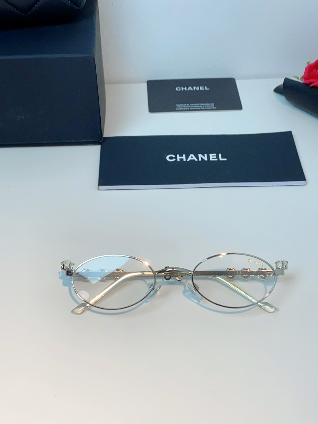 Chanel香奈儿 2026新款宝石系列复古小框椭圆形镶粉钻可配近视防蓝光有质感高级素颜