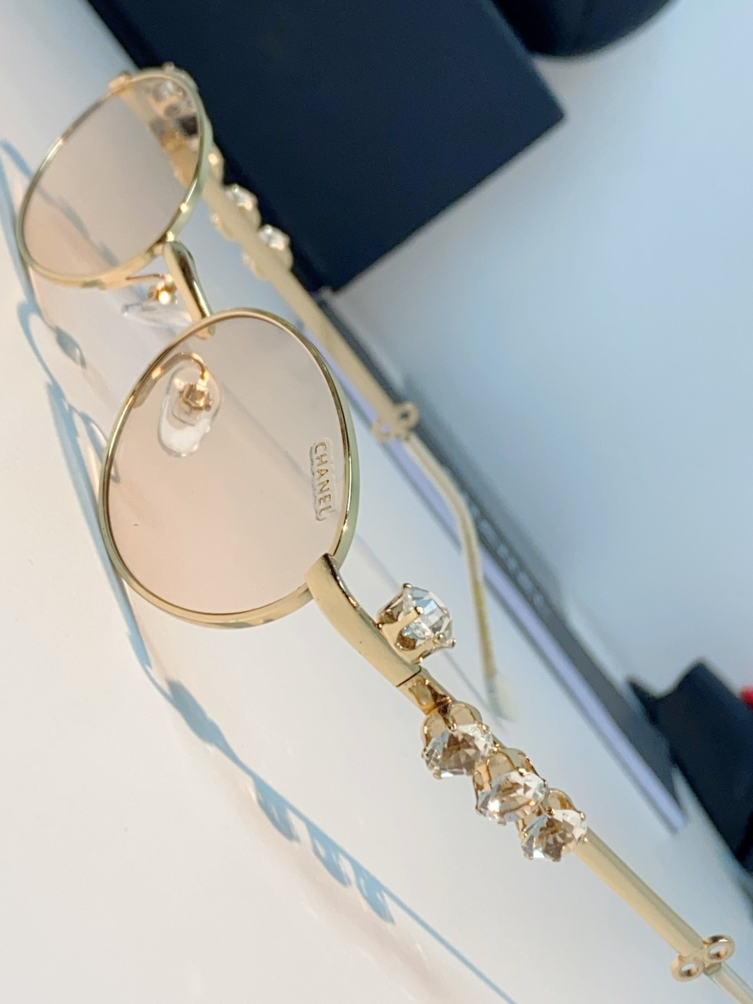 Chanel香奈儿 2026新款宝石系列复古小框椭圆形镶粉钻可配近视防蓝光有质感高级素颜