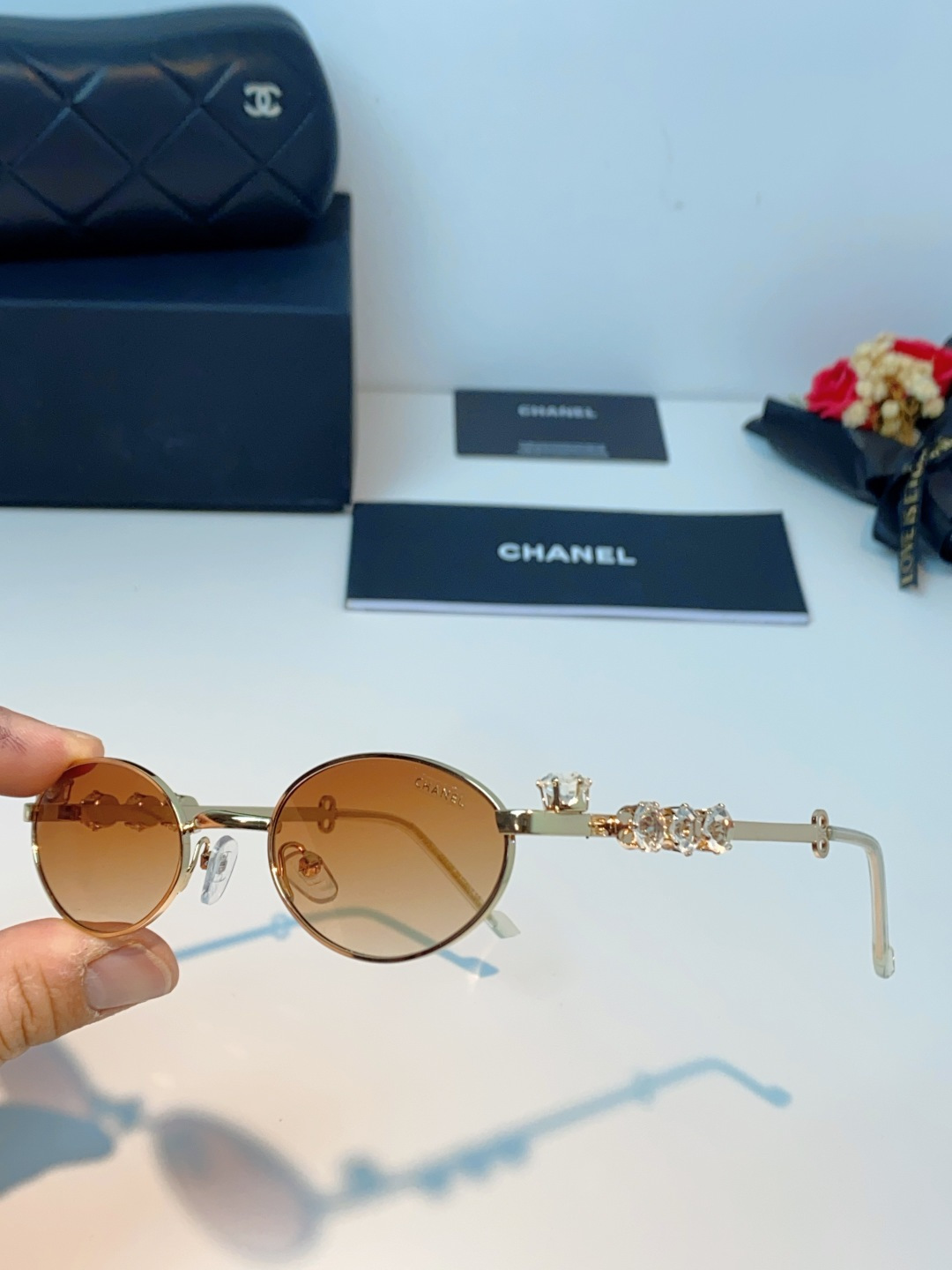 Chanel香奈儿 2026新款宝石系列复古小框椭圆形镶粉钻可配近视防蓝光有质感高级素颜