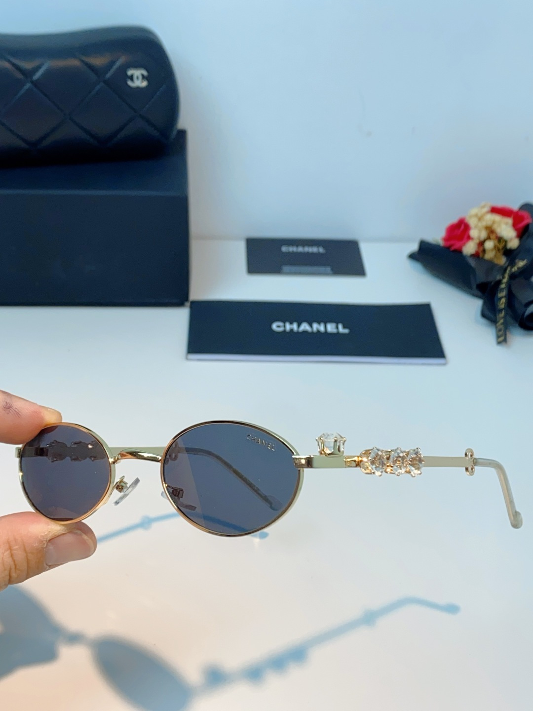 Chanel香奈儿 2026新款宝石系列复古小框椭圆形镶粉钻可配近视防蓝光有质感高级素颜