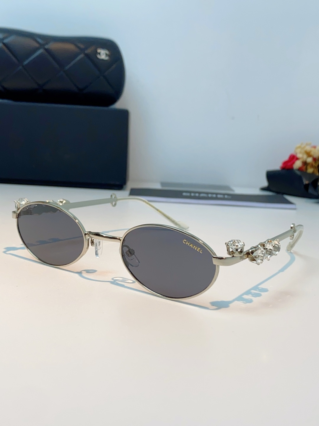 Chanel香奈儿 2026新款宝石系列复古小框椭圆形镶粉钻可配近视防蓝光有质感高级素颜