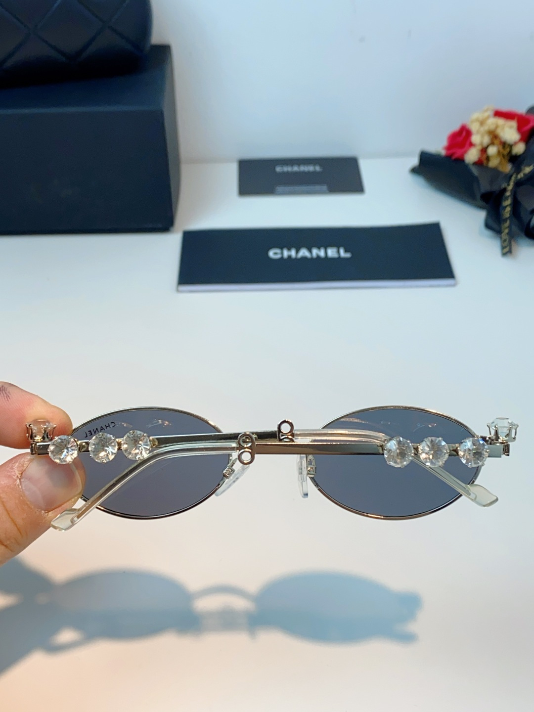 Chanel香奈儿 2026新款宝石系列复古小框椭圆形镶粉钻可配近视防蓝光有质感高级素颜