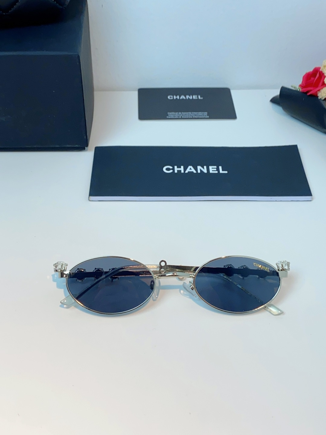 Chanel香奈儿 2026新款宝石系列复古小框椭圆形镶粉钻可配近视防蓝光有质感高级素颜