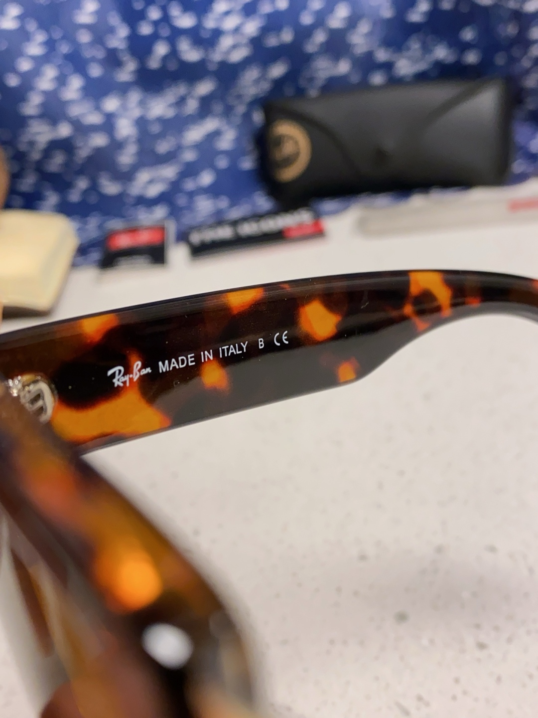 RayBan雷朋 2025新款太阳镜 复古时尚眉线框男女潮流墨镜开车遮阳镜 RB0316S Size:5