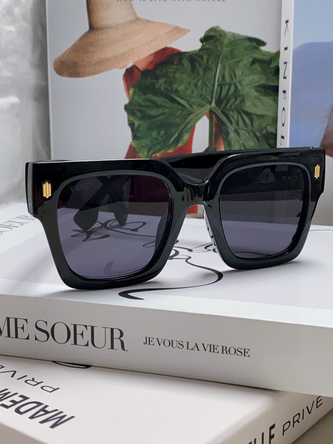 Fendi芬迪 2026最新款 墨镜太阳眼镜字母圆脸方型防紫外线方框男女通用