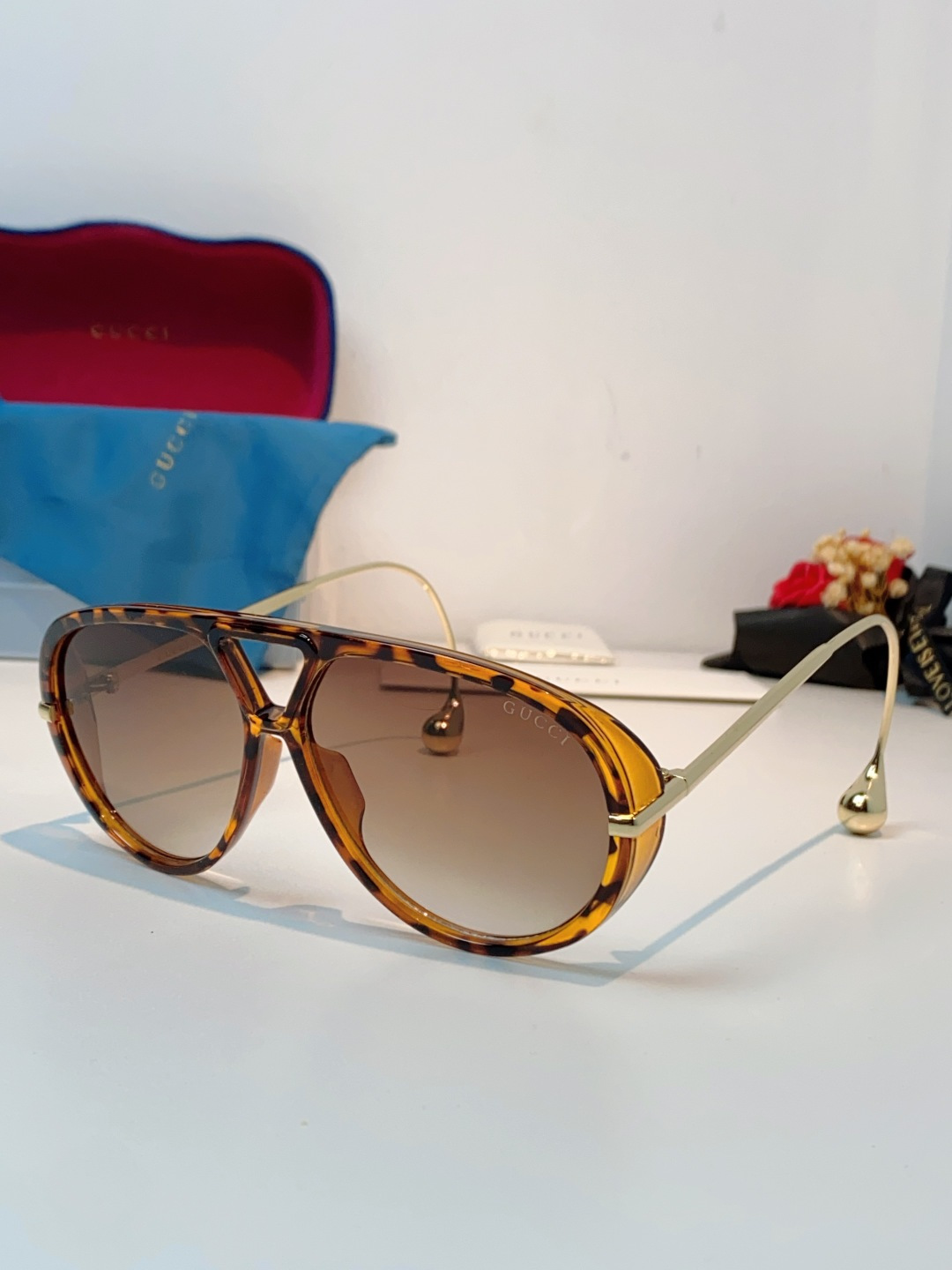 Gucci古奇 2026新款 欧美复古大框飞行员式双梁耳环吊坠太阳眼镜女圆脸蛤蟆镜嘻哈墨镜