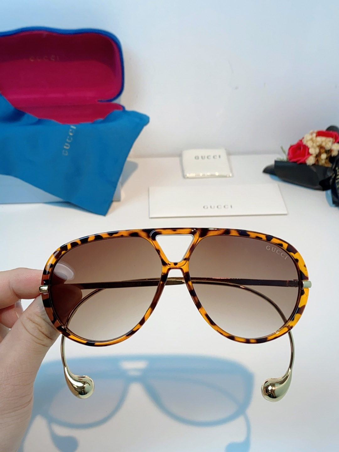 Gucci古奇 2026新款 欧美复古大框飞行员式双梁耳环吊坠太阳眼镜女圆脸蛤蟆镜嘻哈墨镜