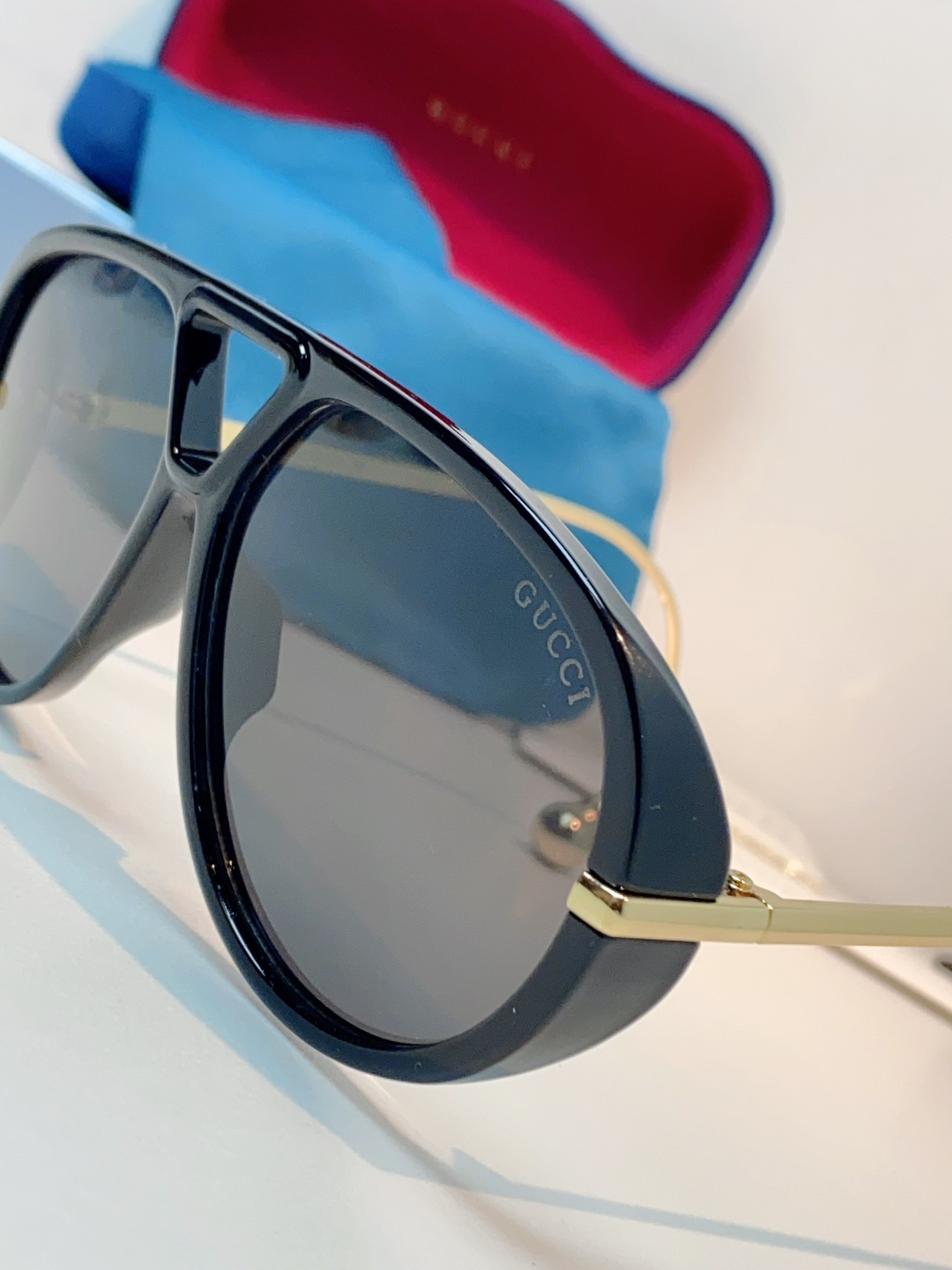 Gucci古奇 2026新款 欧美复古大框飞行员式双梁耳环吊坠太阳眼镜女圆脸蛤蟆镜嘻哈墨镜