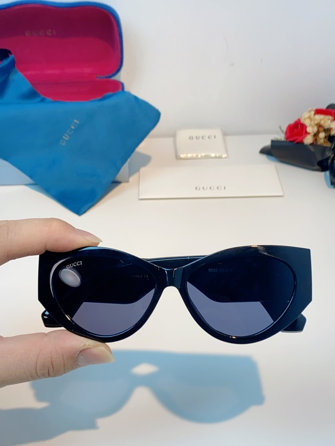 Gucci古奇 2026新款复古三角猫眼简约眼镜框欧版男女防蓝光凹造型太阳眼镜