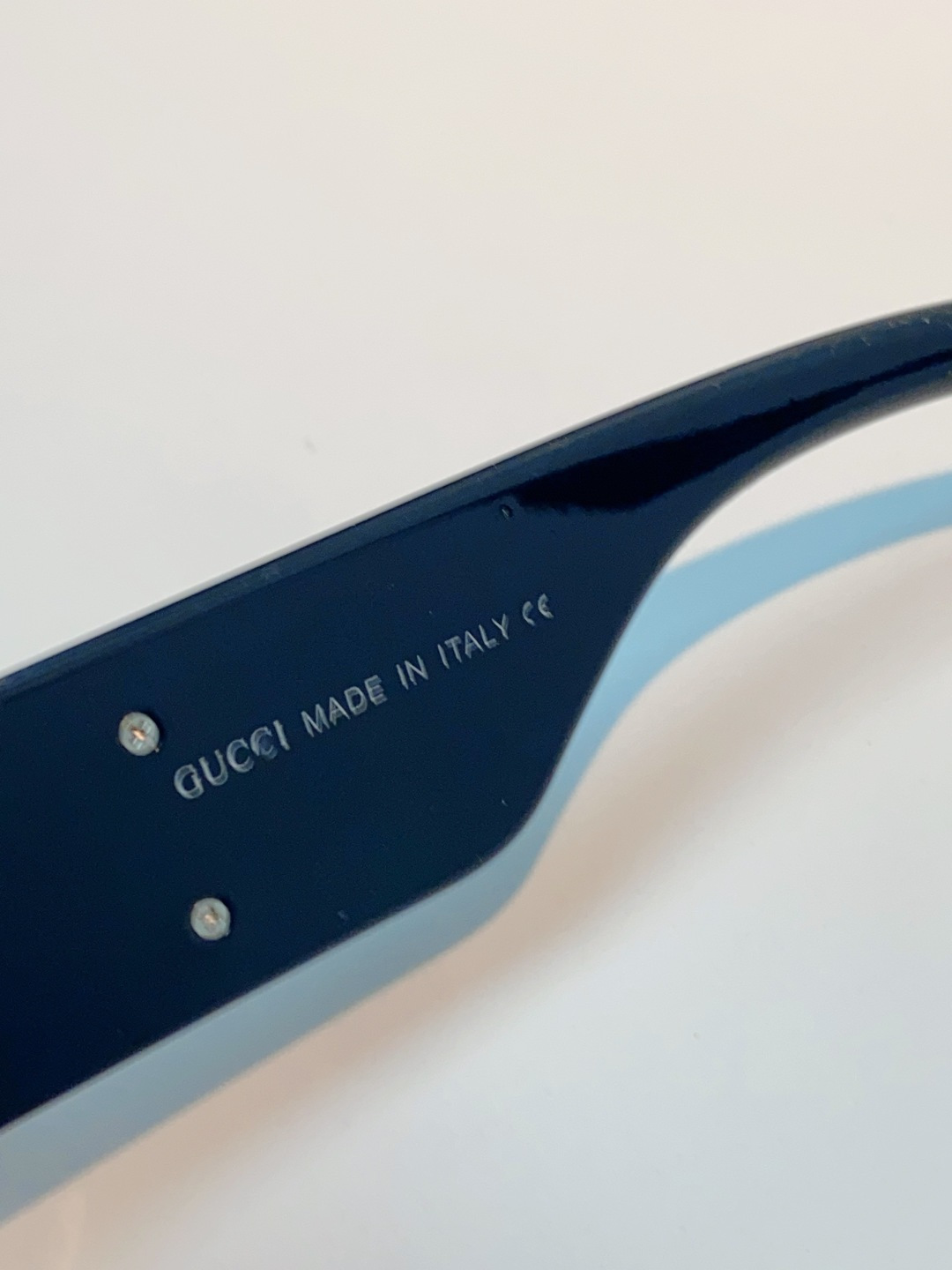 Gucci古奇 2026新款复古三角猫眼简约眼镜框欧版男女防蓝光凹造型太阳眼镜