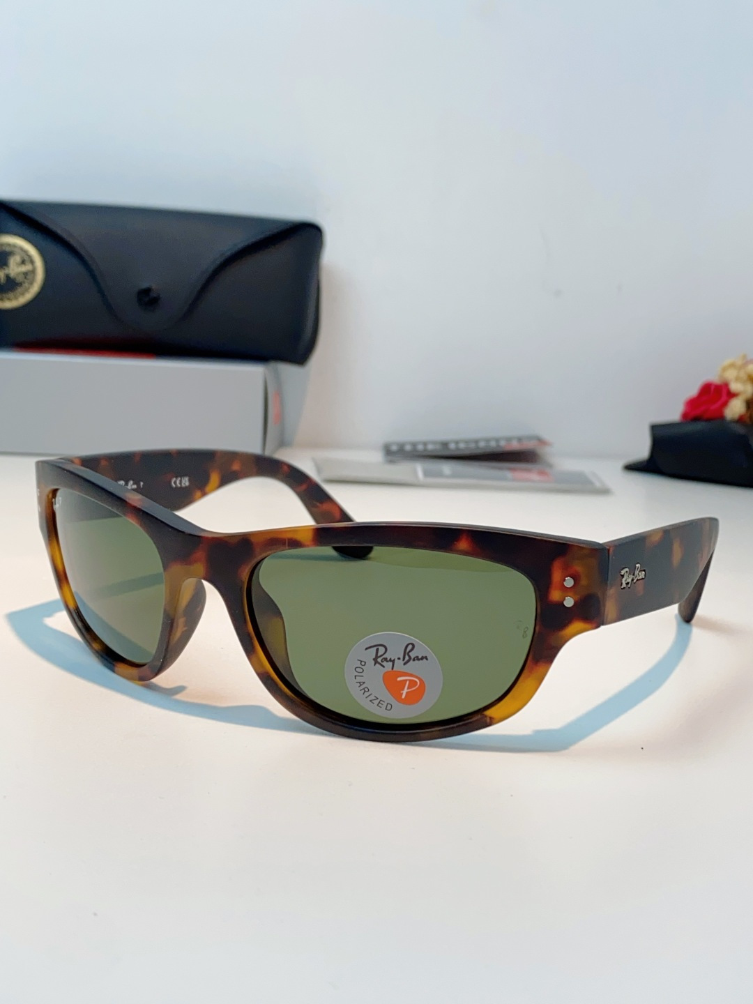 RayBan雷朋 balorama墨镜时尚板材猫眼窄框简约男女款驾驶太阳镜 RB2289 Size:63