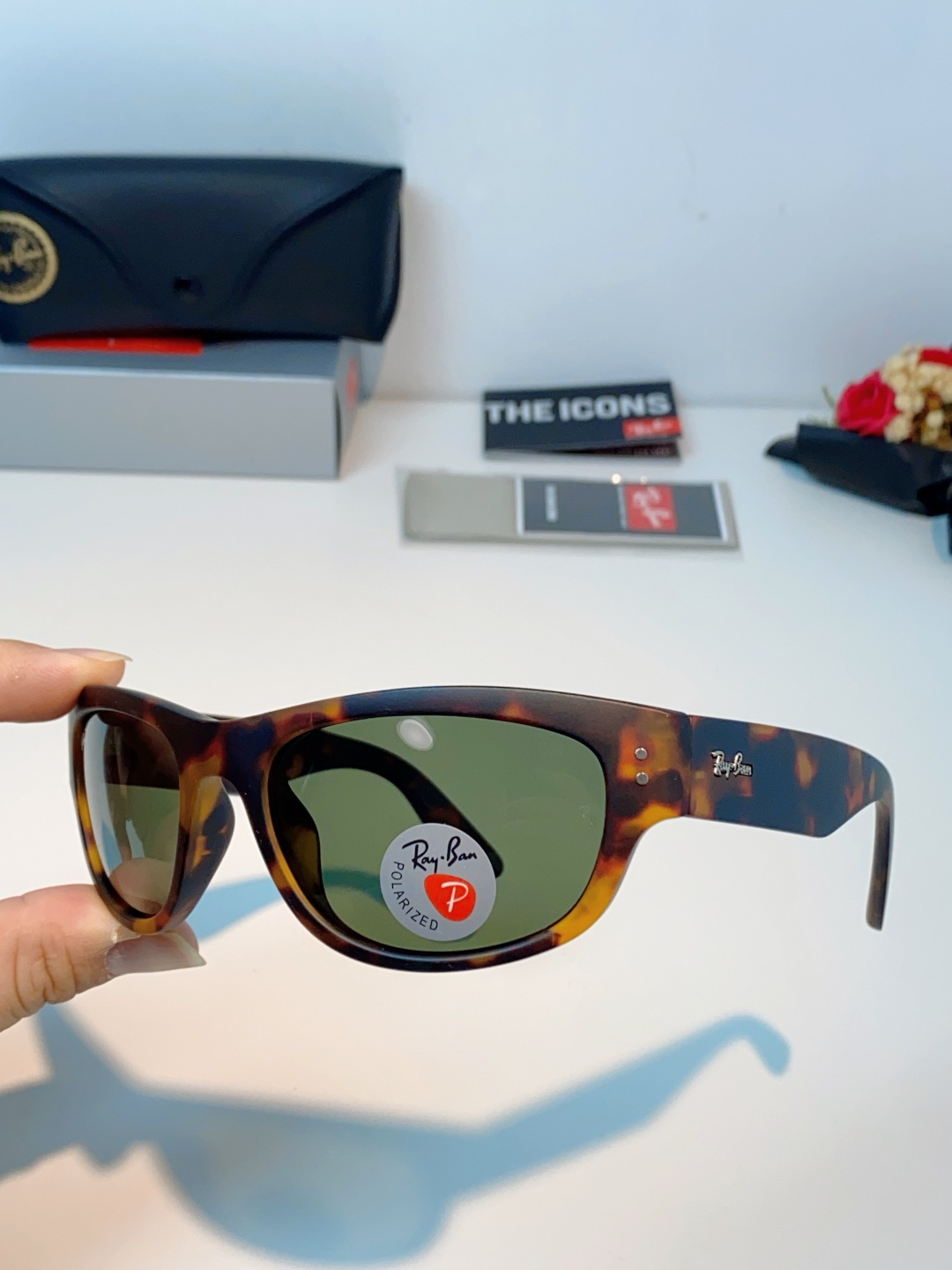 RayBan雷朋 balorama墨镜时尚板材猫眼窄框简约男女款驾驶太阳镜 RB2289 Size:63