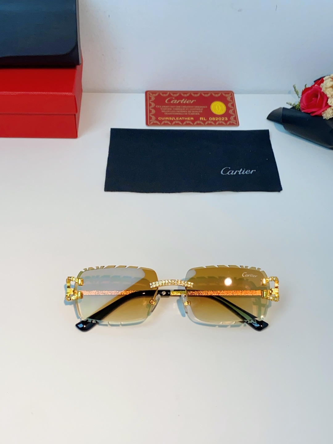 Cartier卡地亚 2026新款镶钻切边花刀太阳镜轻奢高级感ins欧美嘻哈说唱hiPhoP眼镜 男女通