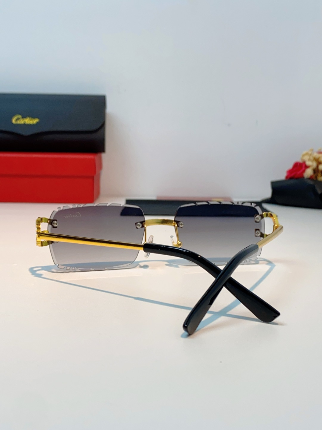 Cartier卡地亚 2026新款镶钻切边花刀太阳镜轻奢高级感ins欧美嘻哈说唱hiPhoP眼镜 男女通