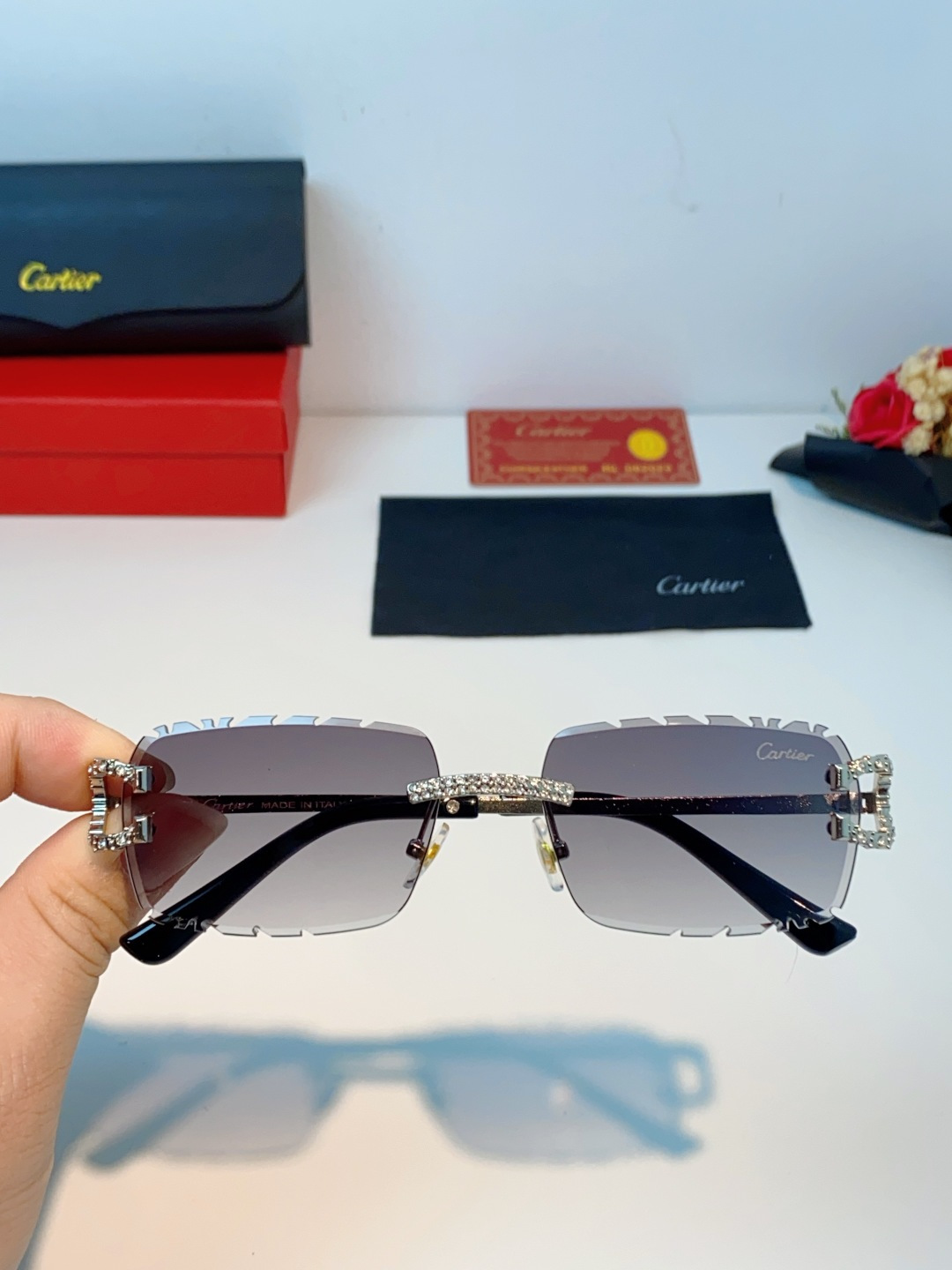 Cartier卡地亚 2026新款镶钻切边花刀太阳镜轻奢高级感ins欧美嘻哈说唱hiPhoP眼镜 男女通