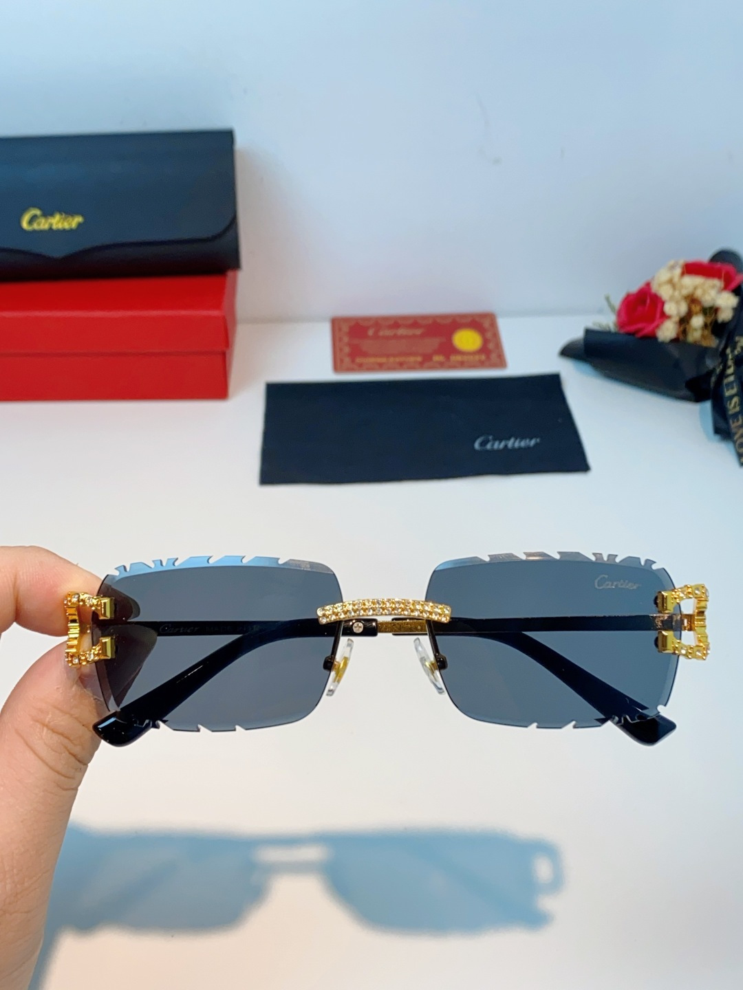 Cartier卡地亚 2026新款镶钻切边花刀太阳镜轻奢高级感ins欧美嘻哈说唱hiPhoP眼镜 男女通
