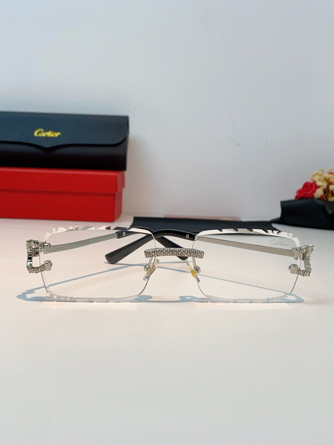 Cartier卡地亚 2026新款镶钻切边花刀太阳镜轻奢高级感ins欧美嘻哈说唱hiPhoP眼镜 男女通