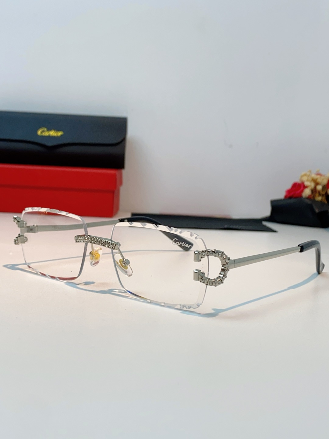 Cartier卡地亚 2026新款镶钻切边花刀太阳镜轻奢高级感ins欧美嘻哈说唱hiPhoP眼镜 男女通