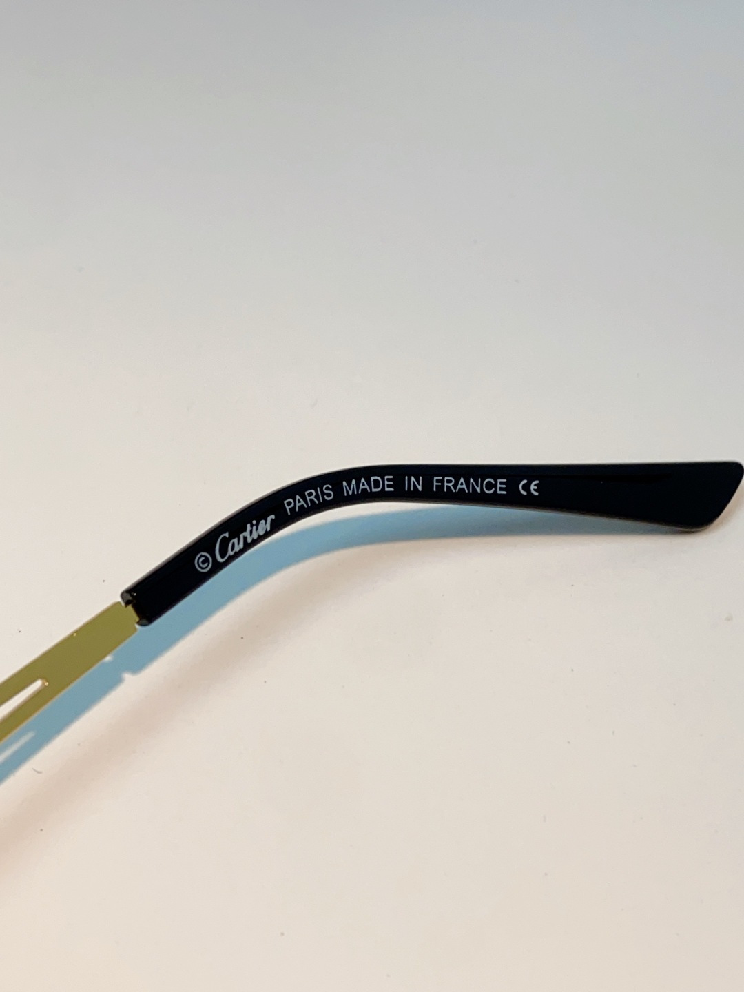 Cartier卡地亚 2026新款 方框切割太阳眼镜男女通用时尚遮阳墨镜防紫外线潮酷 女士墨镜