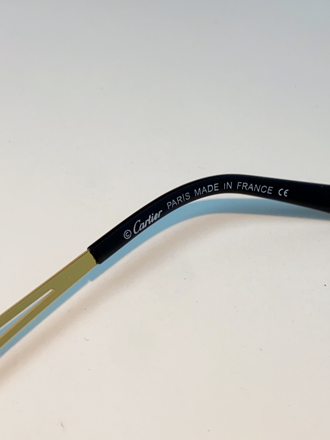 Cartier卡地亚 2026新款 方框切割太阳眼镜男女通用时尚遮阳墨镜防紫外线潮酷 女士墨镜