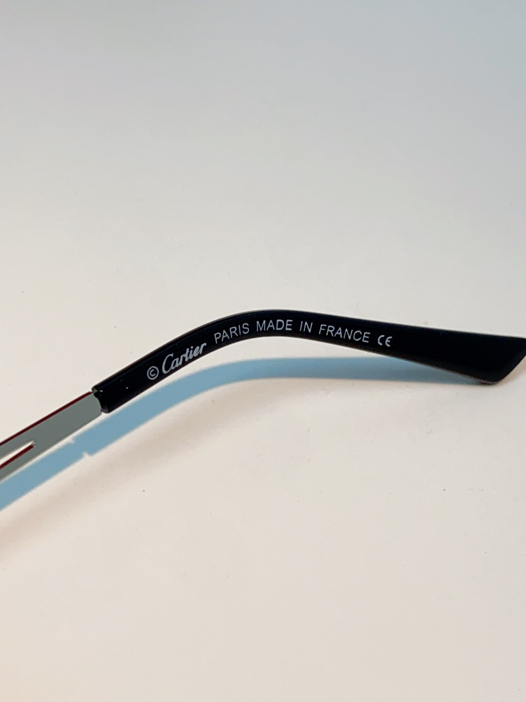 Cartier卡地亚 2026新款 方框切割太阳眼镜男女通用时尚遮阳墨镜防紫外线潮酷 女士墨镜