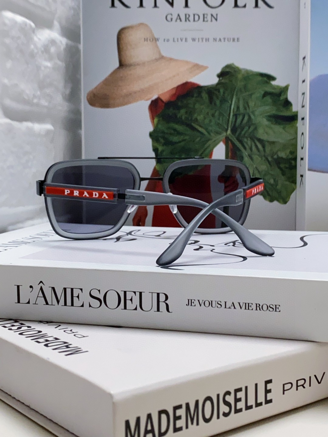 Prada普拉达 2026新款潮流太阳眼镜防紫外线飞行员墨镜开车时尚蛤蟆镜 男女通用