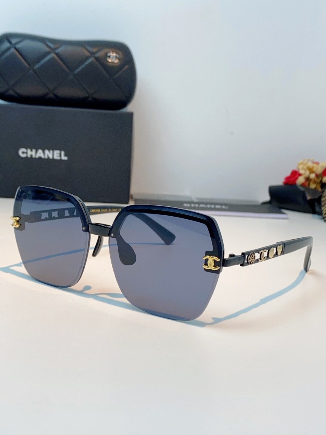 NO:826926,Chanel Chanel 2026 new Mansi sunglasses for women 2026 new driving anti-UV sunglasses popular sunshade high-end plain mirror glasses sunglasses sunglasses, glasses, chanel, chanel19860909Chanel香奈儿 2026新款曼丝墨镜女2026新款开车防紫外线太阳镜爆款遮阳高级素颜镜 眼镜墨镜太阳镜,眼镜,chanel,chanel,glasses