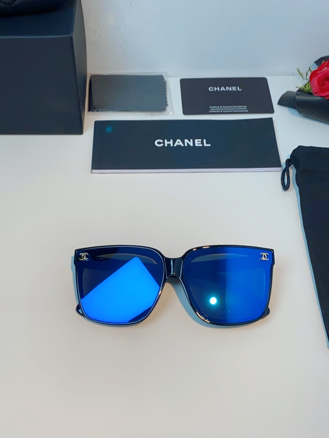 Chanel 香奈儿 2026新品网红同款 韩版潮流圆脸大框显瘦女防紫外线高清遮阳街拍百搭偏光太阳镜