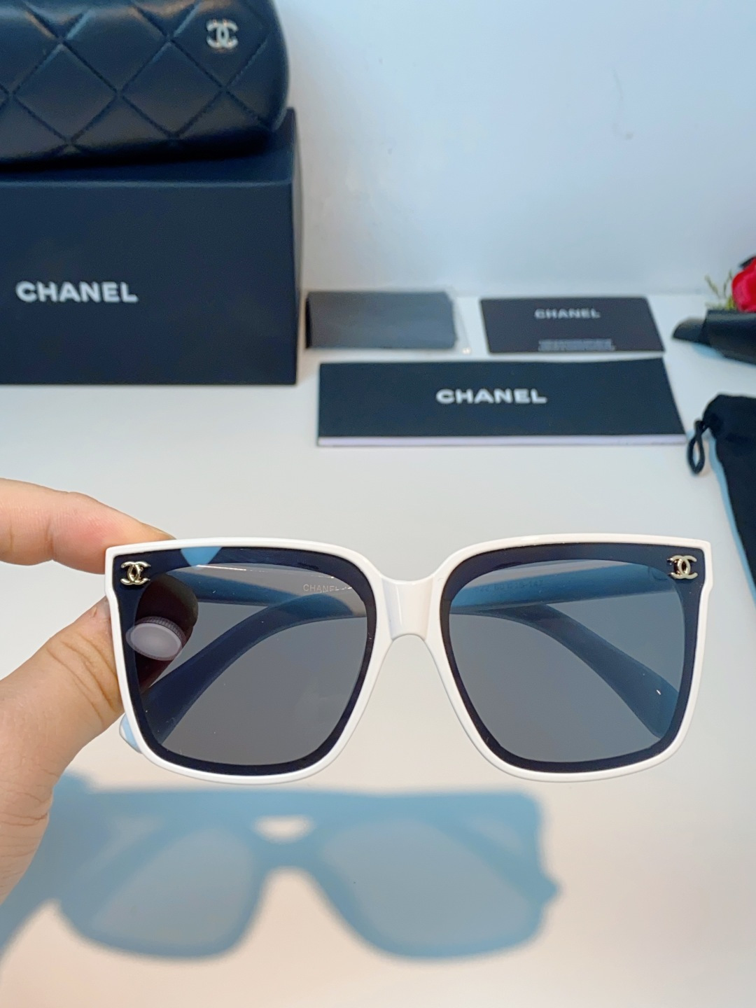 Chanel 香奈儿 2026新品网红同款 韩版潮流圆脸大框显瘦女防紫外线高清遮阳街拍百搭偏光太阳镜