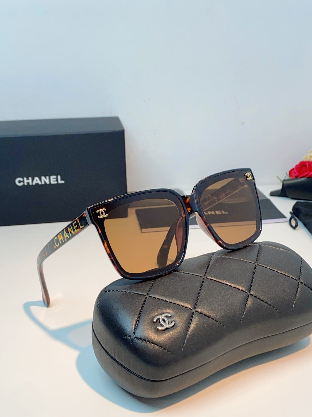 Chanel 香奈儿 2026新品网红同款 韩版潮流圆脸大框显瘦女防紫外线高清遮阳街拍百搭偏光太阳镜