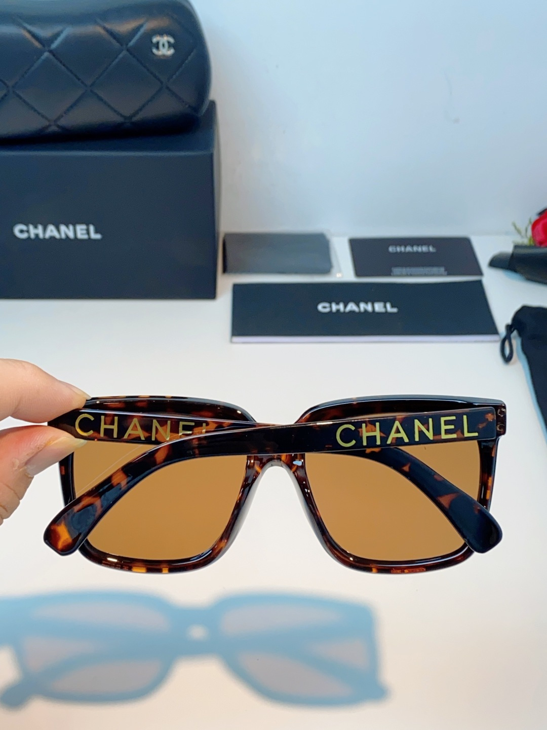 Chanel 香奈儿 2026新品网红同款 韩版潮流圆脸大框显瘦女防紫外线高清遮阳街拍百搭偏光太阳镜