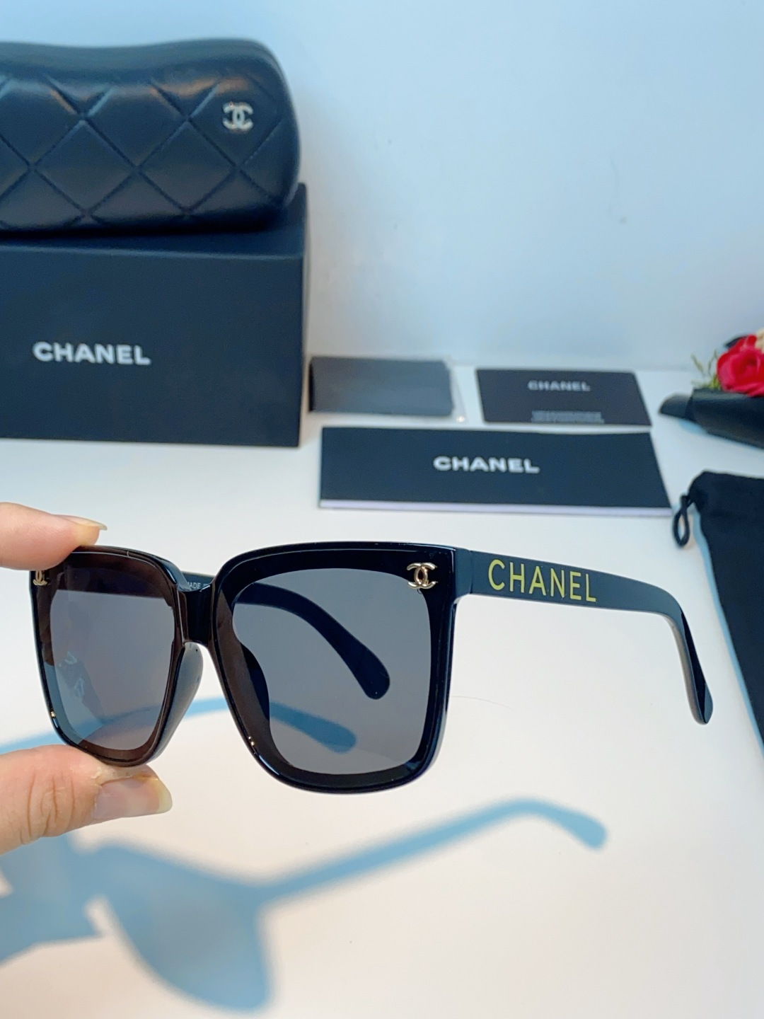 Chanel 香奈儿 2026新品网红同款 韩版潮流圆脸大框显瘦女防紫外线高清遮阳街拍百搭偏光太阳镜