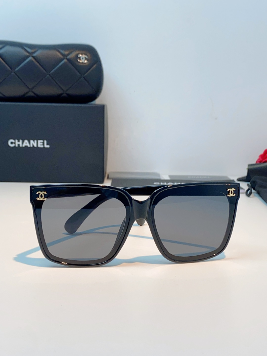 Chanel 香奈儿 2026新品网红同款 韩版潮流圆脸大框显瘦女防紫外线高清遮阳街拍百搭偏光太阳镜