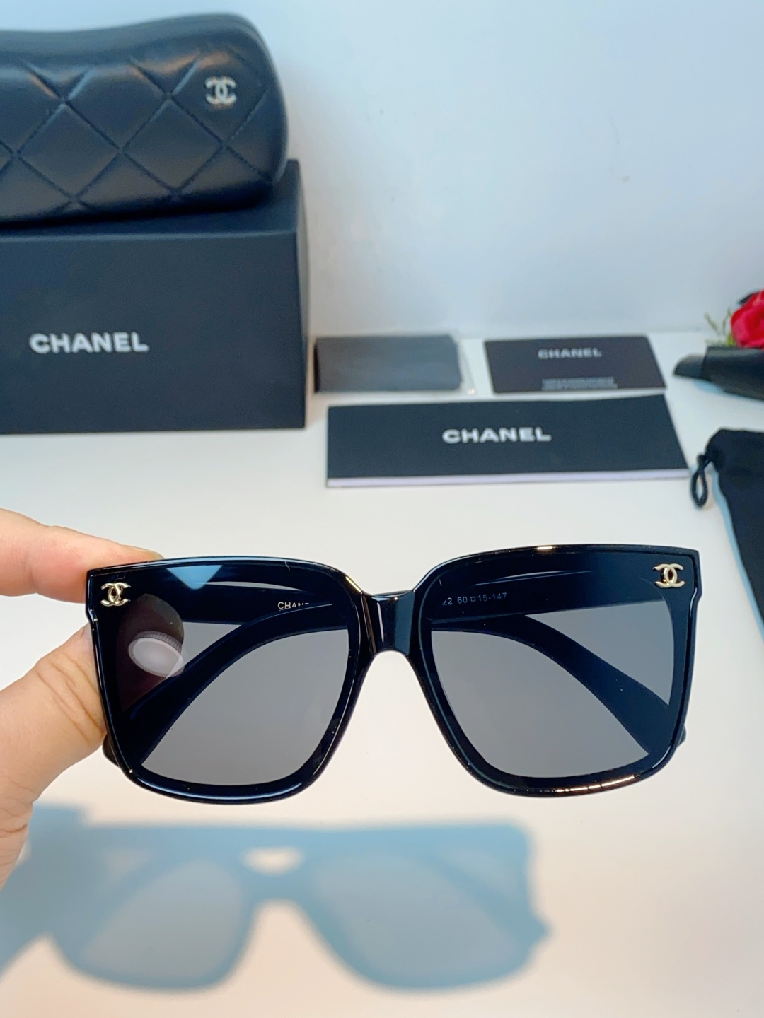 Chanel 香奈儿 2026新品网红同款 韩版潮流圆脸大框显瘦女防紫外线高清遮阳街拍百搭偏光太阳镜