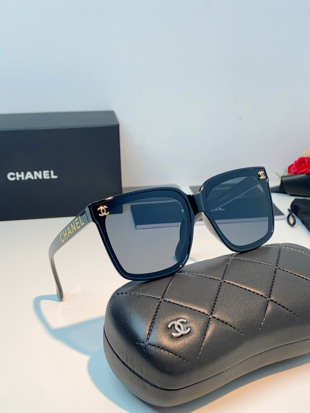 Chanel 香奈儿 2026新品网红同款 韩版潮流圆脸大框显瘦女防紫外线高清遮阳街拍百搭偏光太阳镜