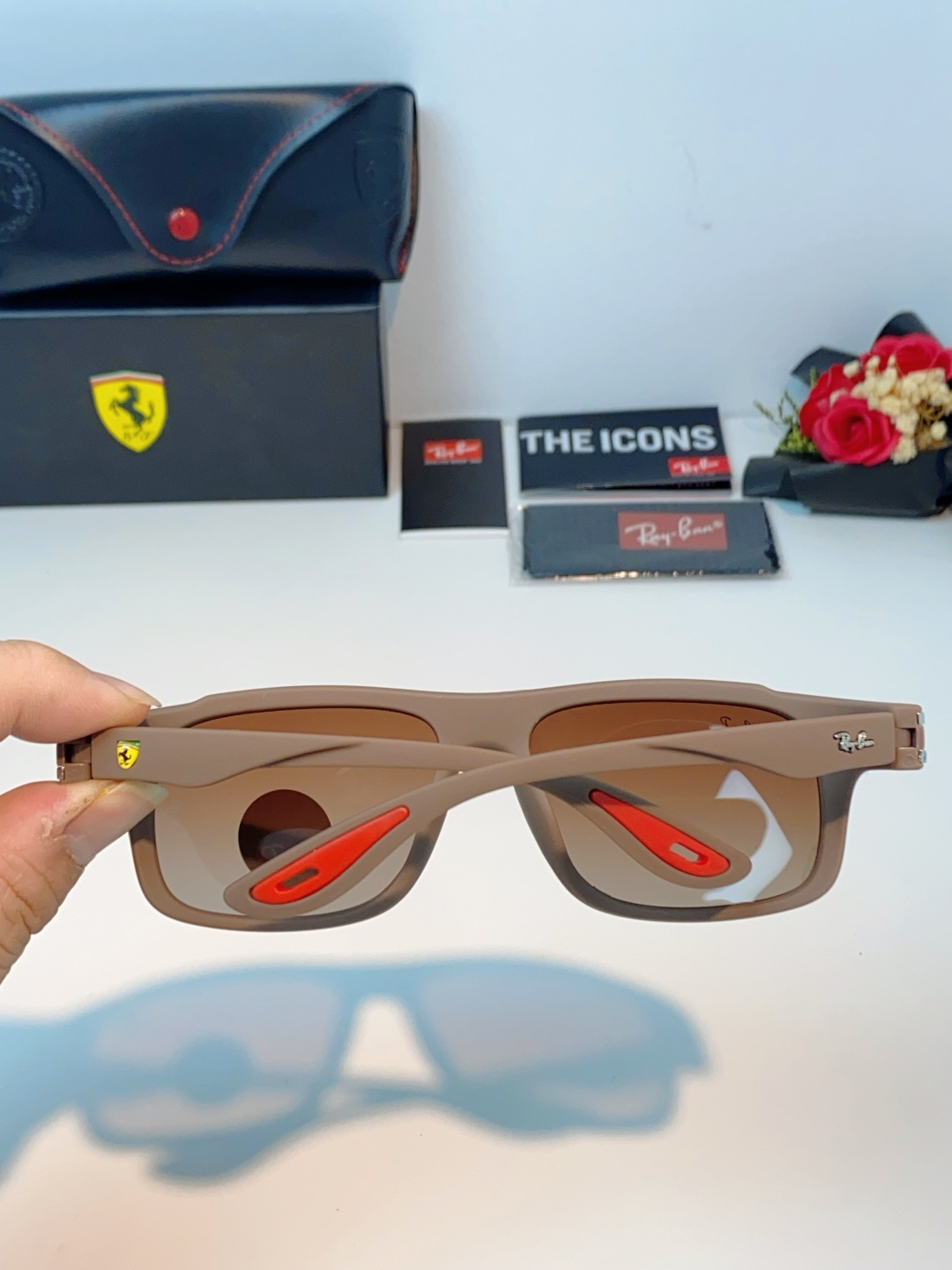 RayBan雷朋法拉利联名 2026新款太阳镜墨镜 树脂偏光级感防紫外线眼镜开车护目 RB4364 Si