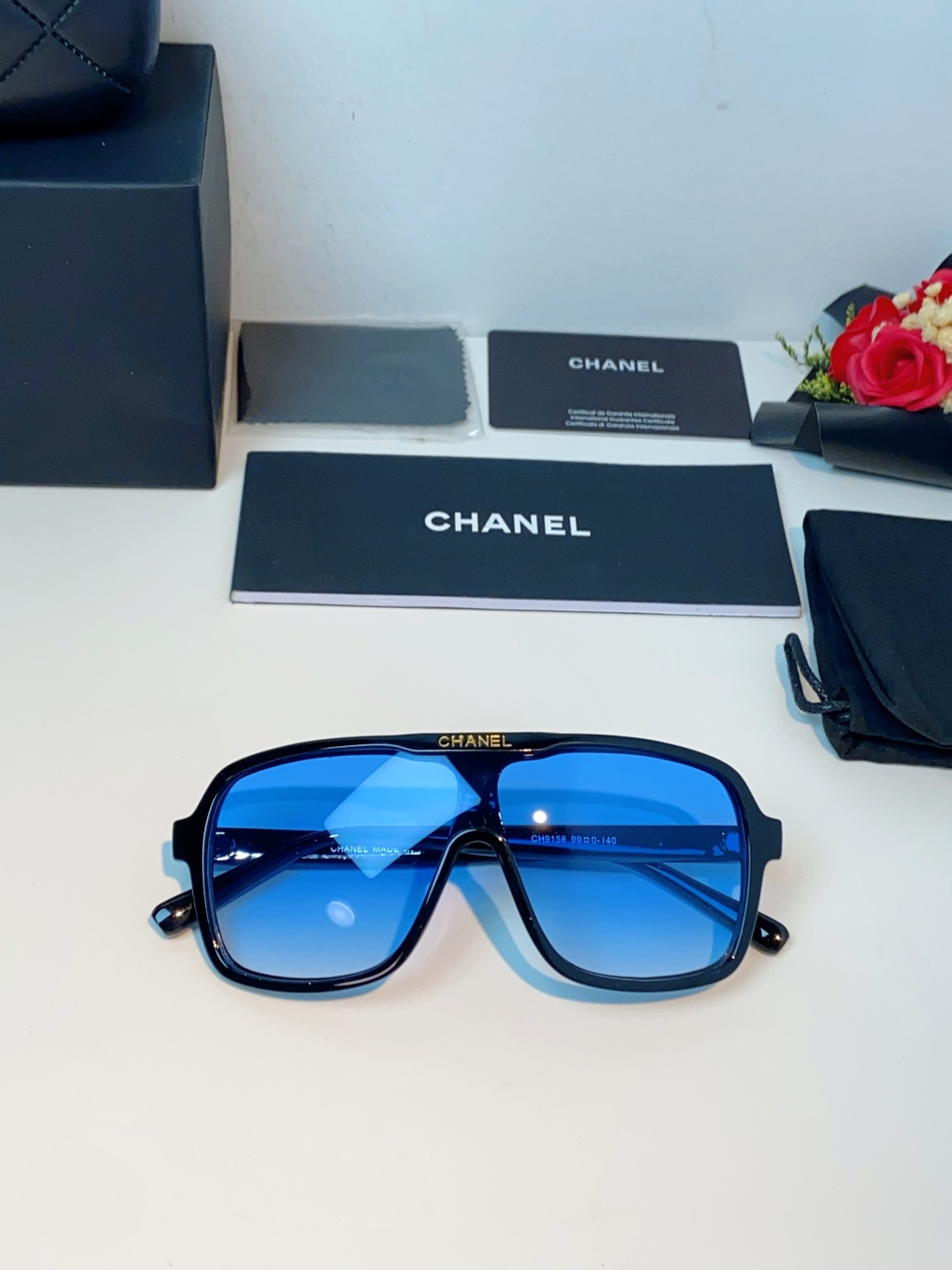 Chanel香奈儿 2026新款小香墨镜女高级感大框超轻防紫外线防风骑行滑雪太阳眼镜 登山滑雪护目镜 C