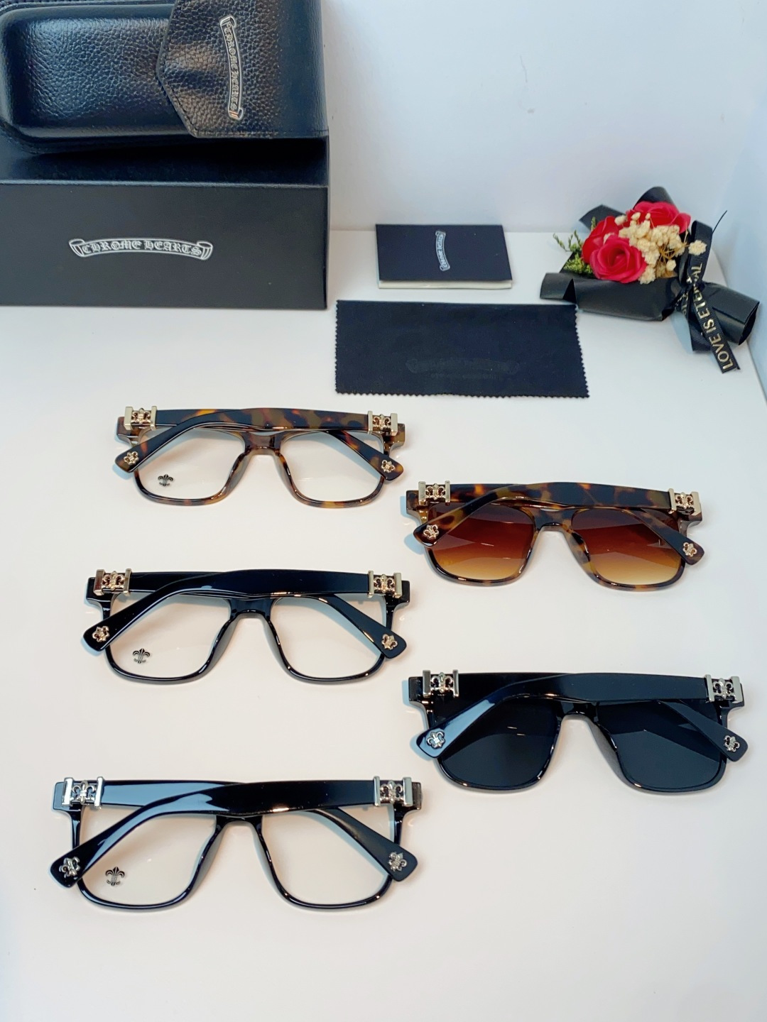 Chrome Hearts 克罗心 2026新款范丞丞同款日系复古经典马蹄扣眼镜架男黑大框商务休闲轻奢男