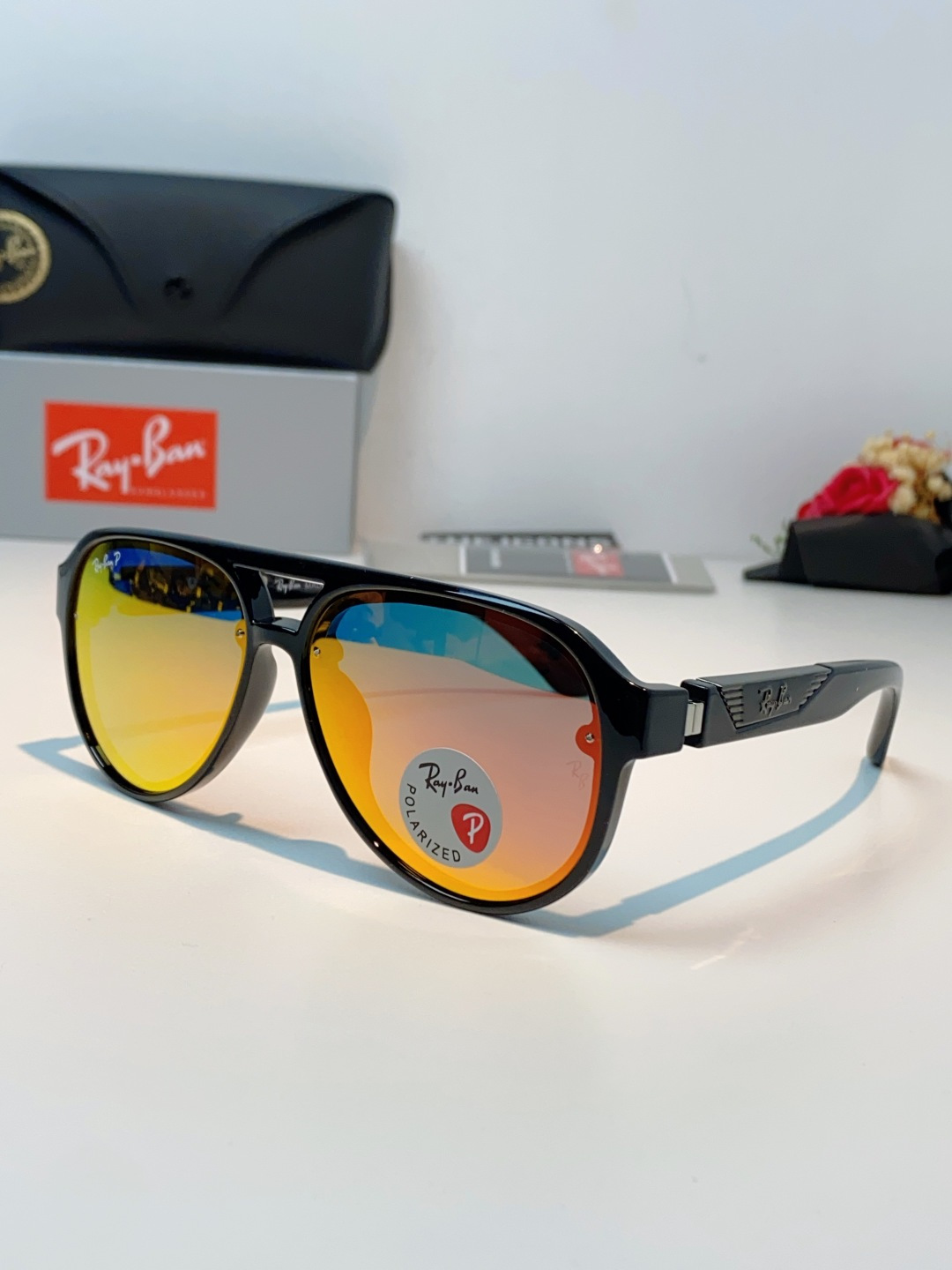 RayBan雷朋 2026新款蛤蟆框新款女防紫外线墨镜欧美复古运动风男太阳镜舒适通用外贸美式眼镜 RB8