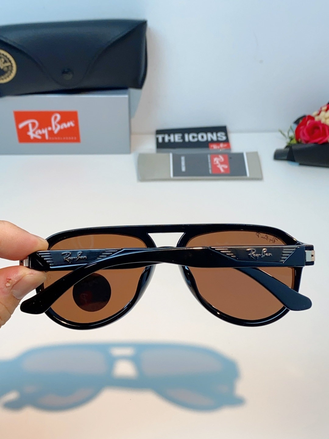 RayBan雷朋 2026新款蛤蟆框新款女防紫外线墨镜欧美复古运动风男太阳镜舒适通用外贸美式眼镜 RB8