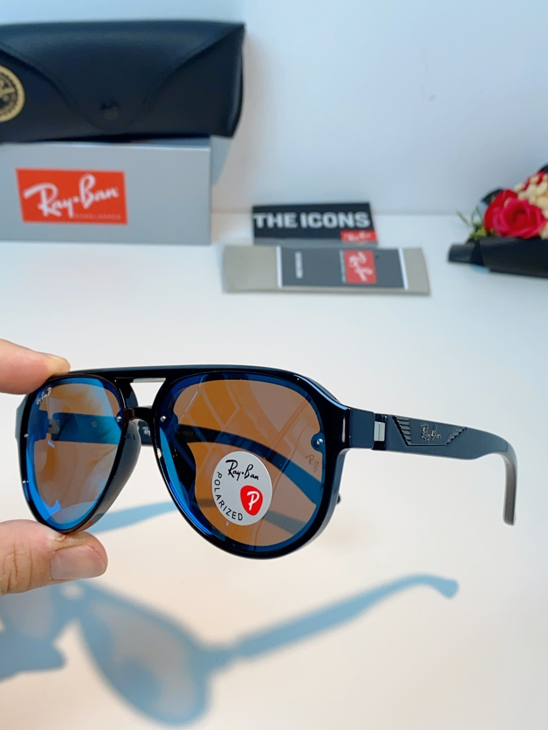 RayBan雷朋 2026新款蛤蟆框新款女防紫外线墨镜欧美复古运动风男太阳镜舒适通用外贸美式眼镜 RB8