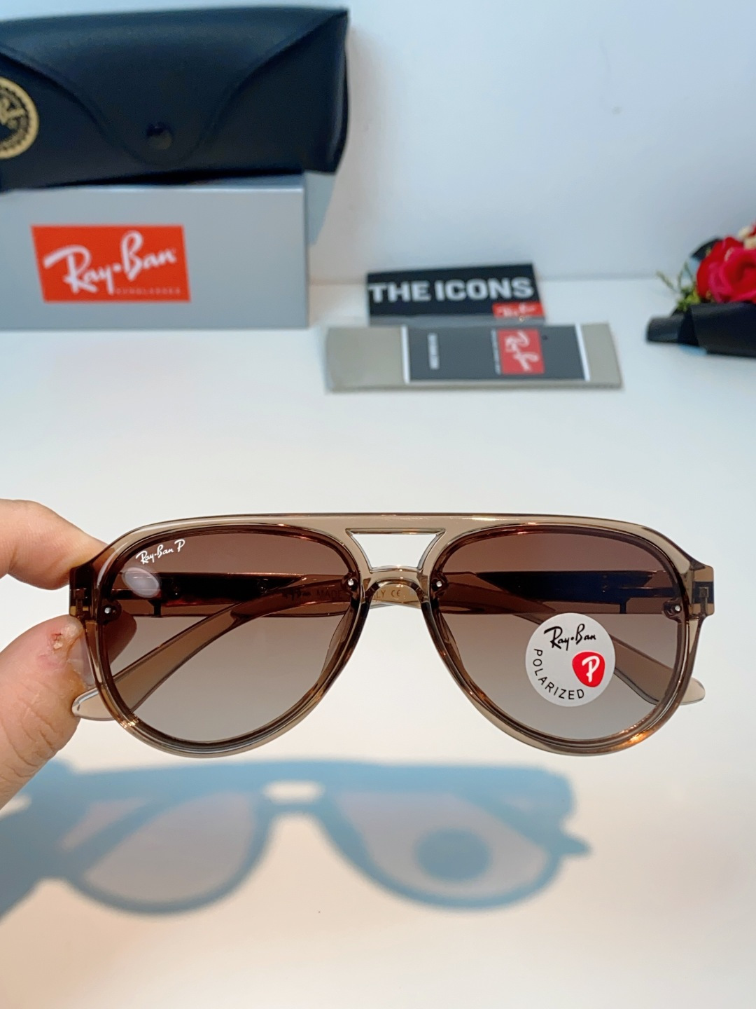 RayBan雷朋 2026新款蛤蟆框新款女防紫外线墨镜欧美复古运动风男太阳镜舒适通用外贸美式眼镜 RB8