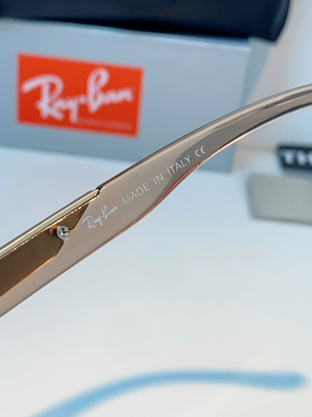 RayBan雷朋 2026新款蛤蟆框新款女防紫外线墨镜欧美复古运动风男太阳镜舒适通用外贸美式眼镜 RB8